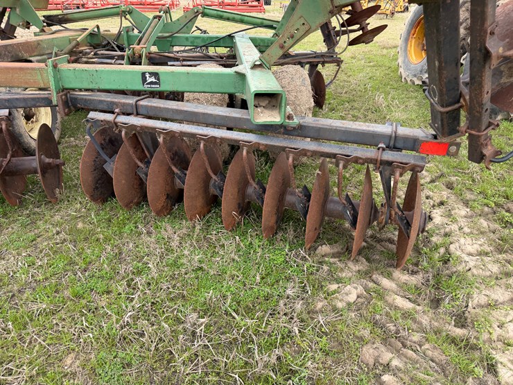 john-deere-36-image-17