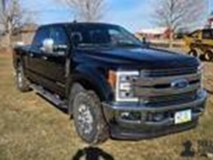 2019-ford-f350-image-3