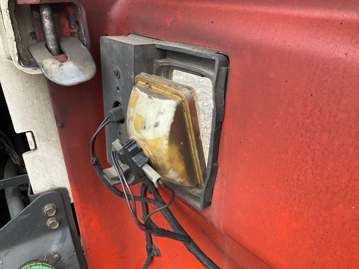 2007-bobcat-t190-image-66