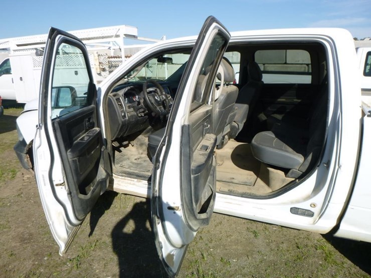 2014-dodge-1500-image-7