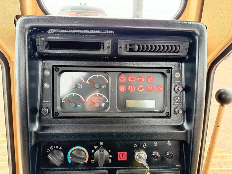 caterpillar-d6m-lgp-image-54