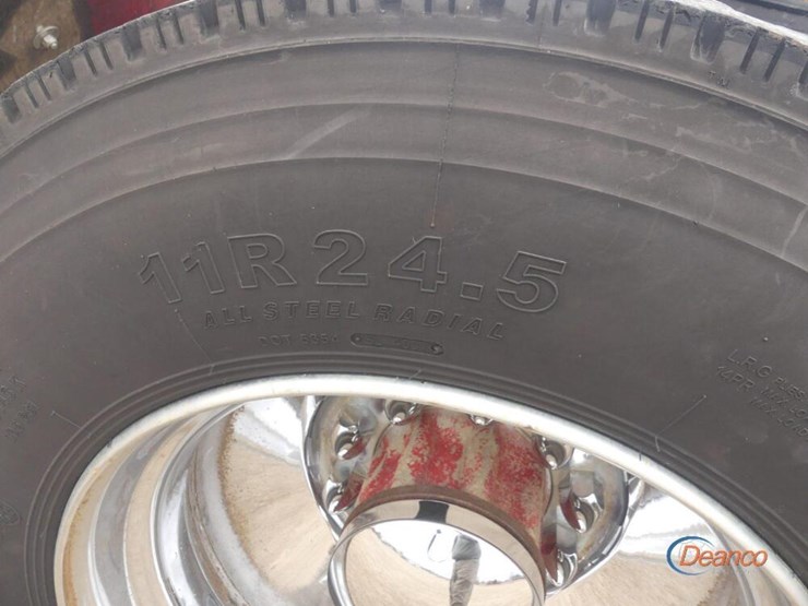 1980-peterbilt-359-image-6