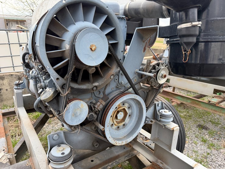 #40998-•-2021-deutz-f6l912g229-6-cyl-power-unit-w/-trailer-image-11