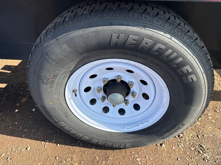 2013-meridian-240-image-18