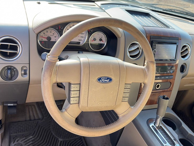 2004-ford-f150-image-22