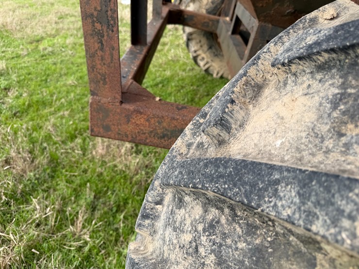 #41026-•-dennis-grain-cart-image-37