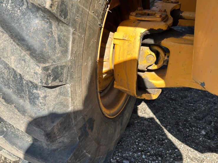 2006-jcb-527-55-image-29