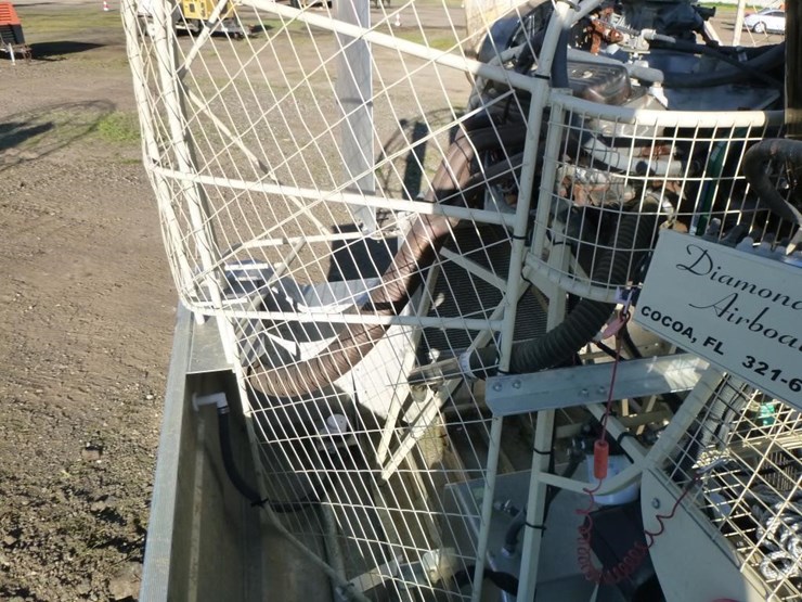 2001-unknown-trailer-image-16