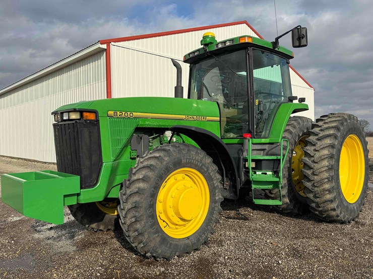 1995-john-deere-8200-image-15