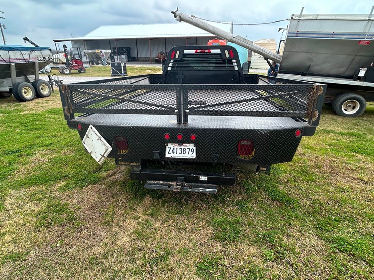 2015-gmc-3500hd-image-6