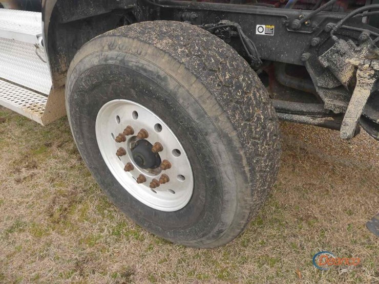 2009-kenworth-t800-image-14