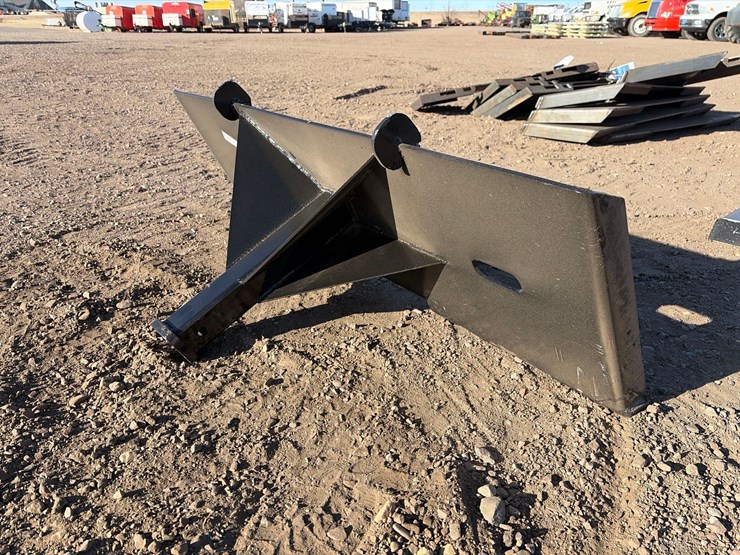 skid-steer-hitch-receiver-image-1