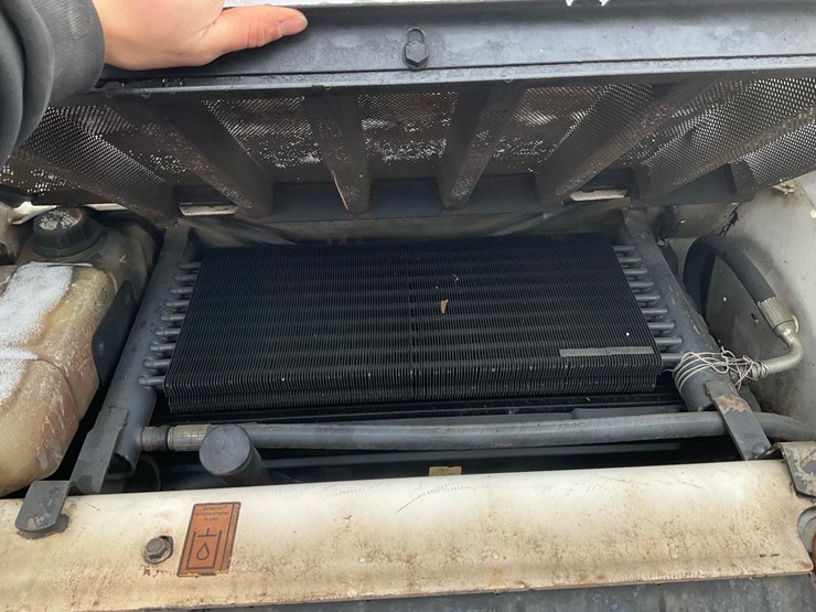 2007-bobcat-t190-image-63