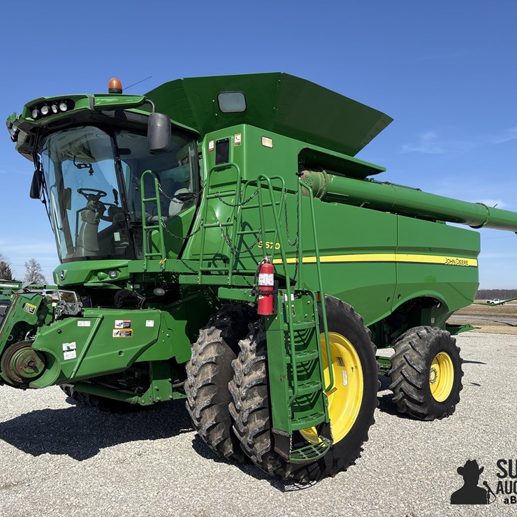 JOHN DEERE S670