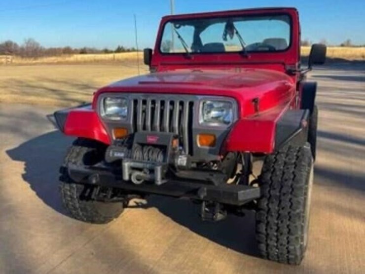 1990-jeep-wrangler-image-1