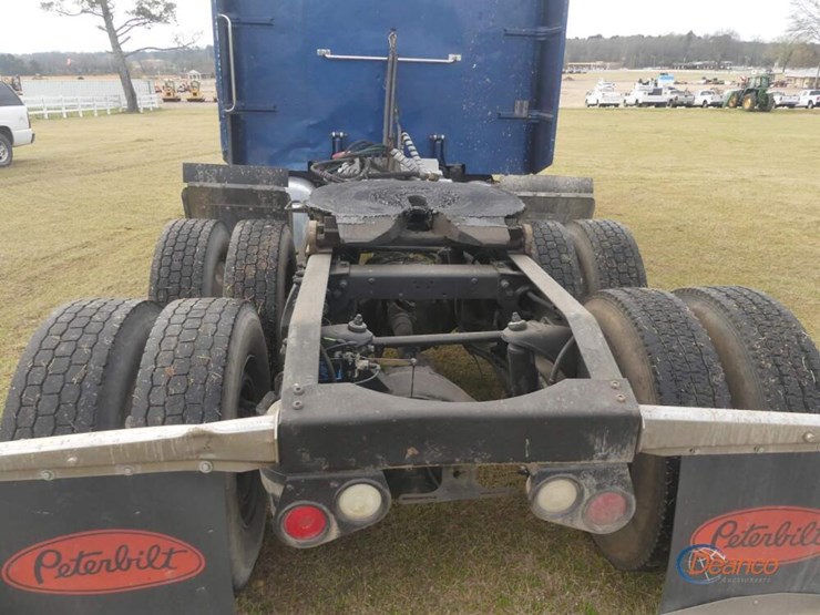 2007-peterbilt-379-image-7