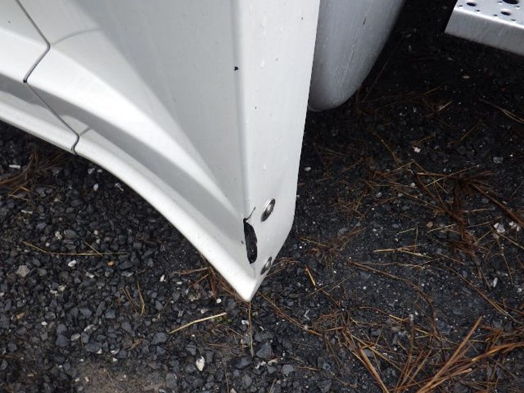 2017-freightliner-cascadia-125-evolution-image-18