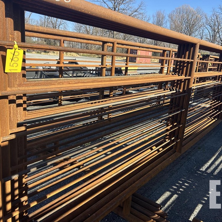 24' FREESTANDING GATES (QTY 5) 1566