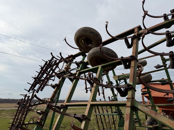 john-deere-40-image-51