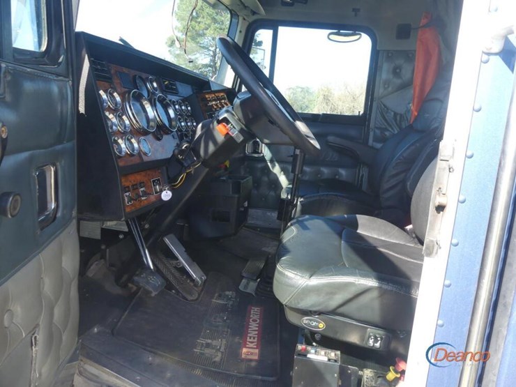 2000-kenworth-w900-image-15