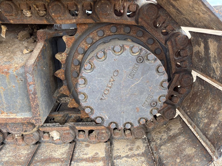 2022-volvo-ec220el-image-9