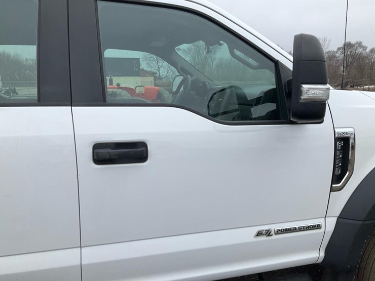 2019-ford-f550-xl-image-42