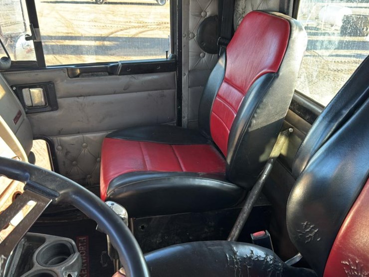 2005-kenworth-t800-image-55