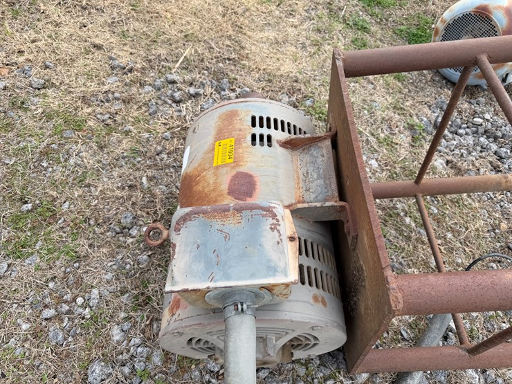 #41004-•-magnelek-60hp-motor-w/stand-image-7