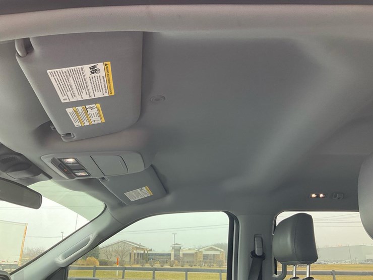 2021-ford-f150-xl-image-73