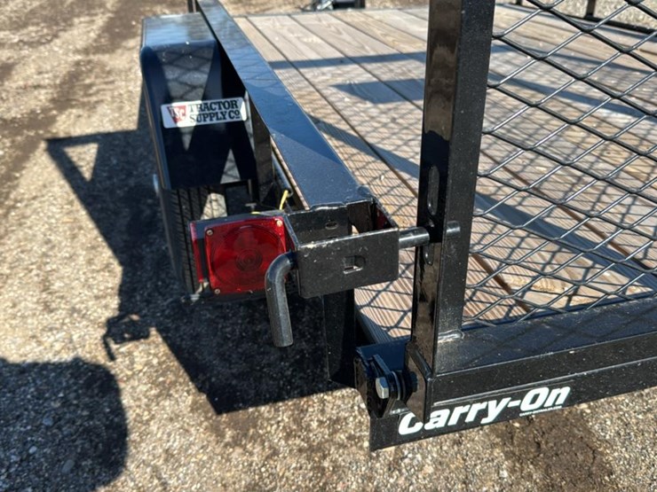 2025-carry-on-5x8g-image-10