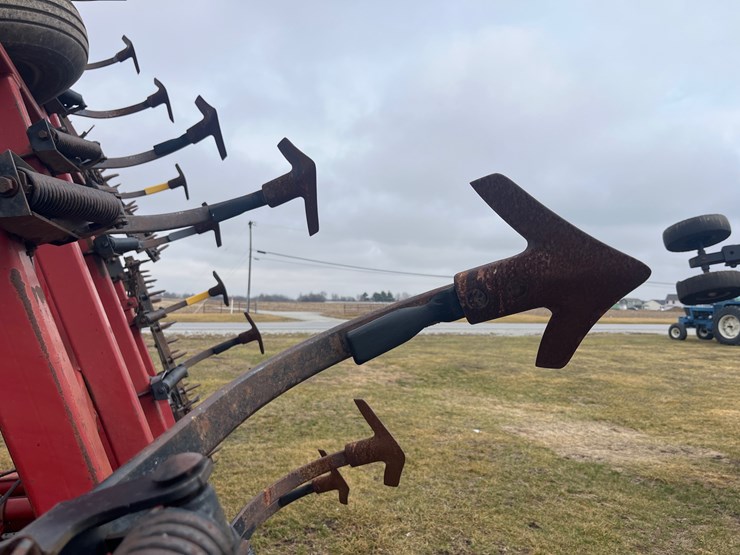 case-ih-4300-image-12