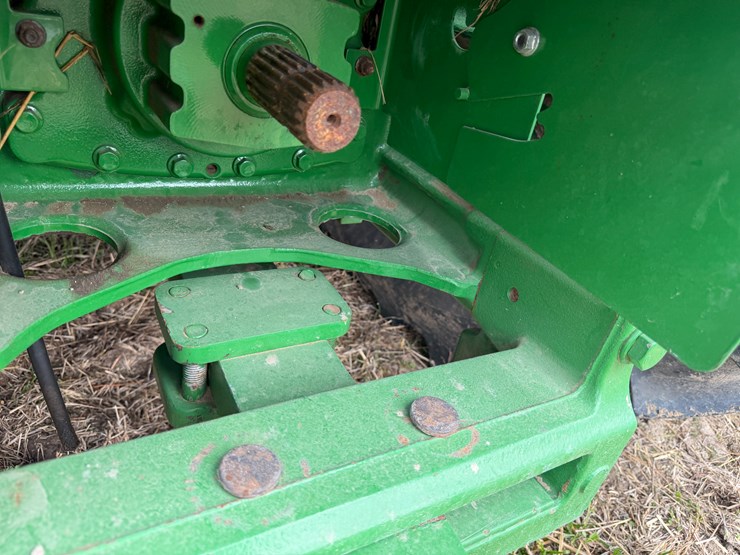 2023-john-deere-8r-310-image-24