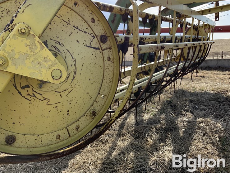 john-deere-670-image-14