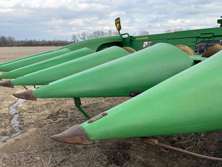 john-deere-608c-image-9