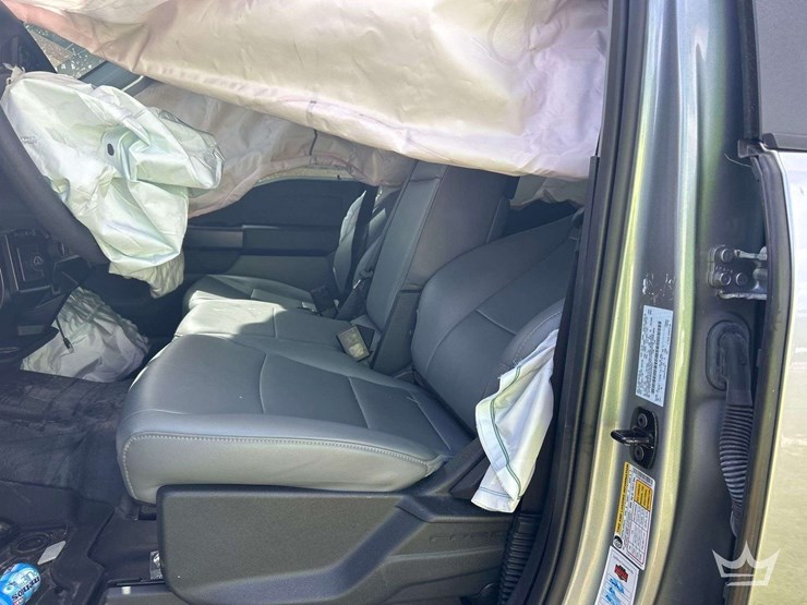 2024-ford-f150-image-12