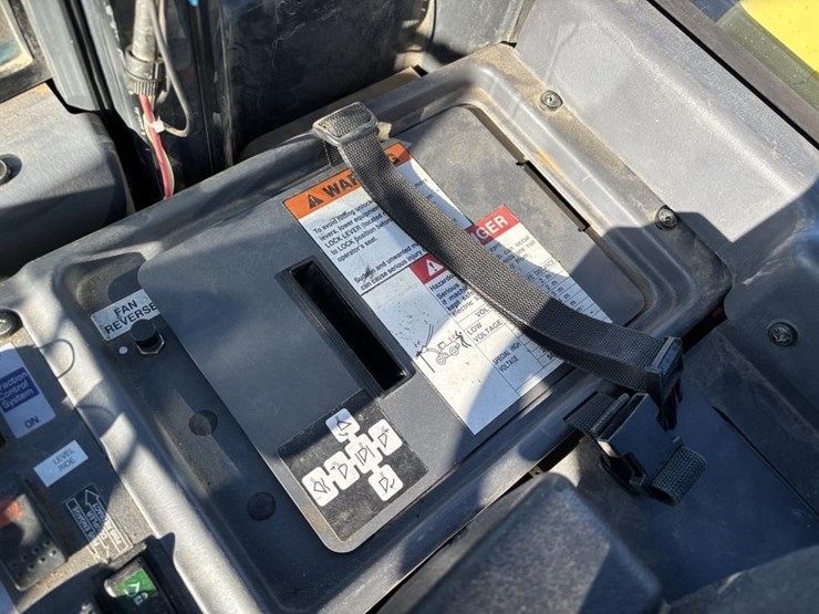 2007-komatsu-wa200-5-image-41