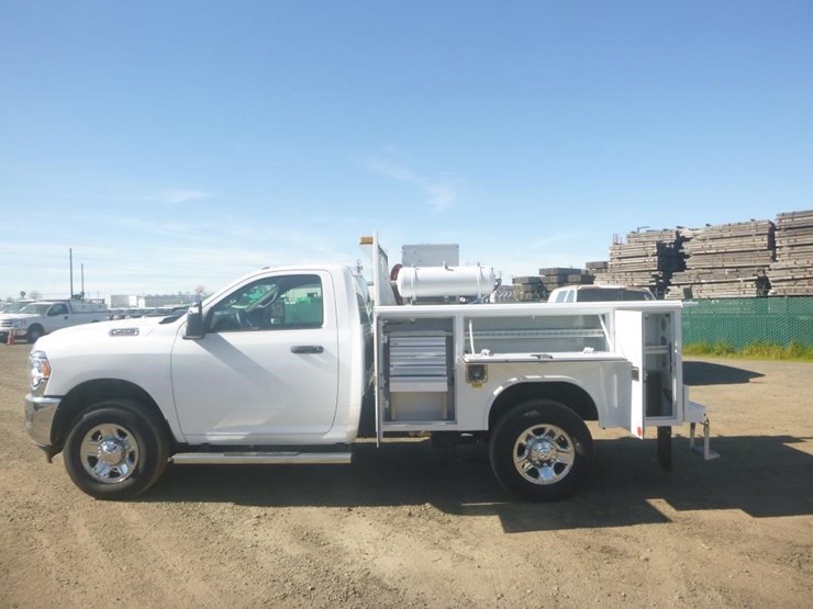 2024-dodge-2500-image-6