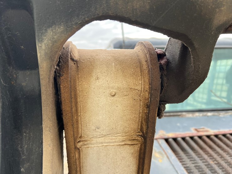 2021-bobcat-s66-image-45