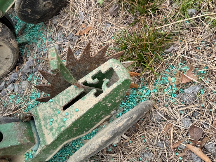 john-deere-12-image-35