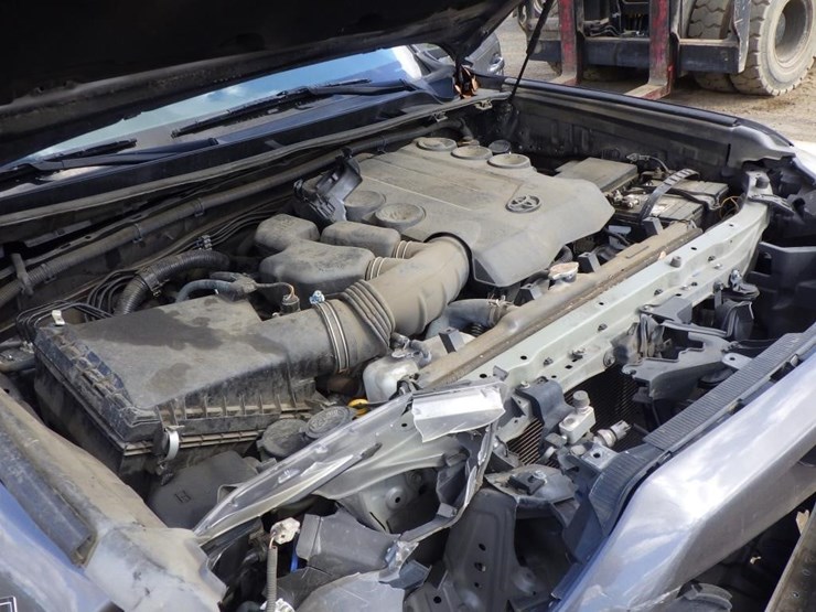 2016-toyota-4-runner-image-11