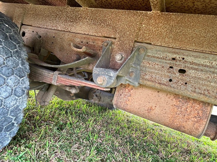 2001-ford-f450-image-26