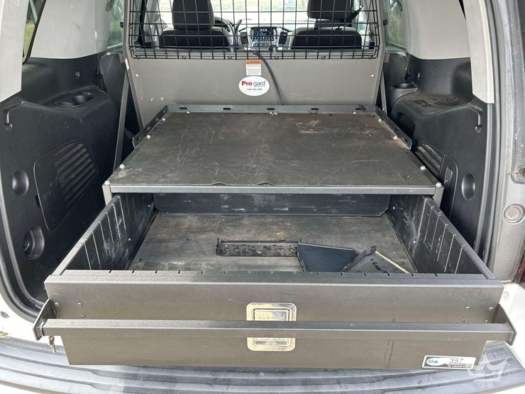 2020-chevrolet-tahoe-image-22