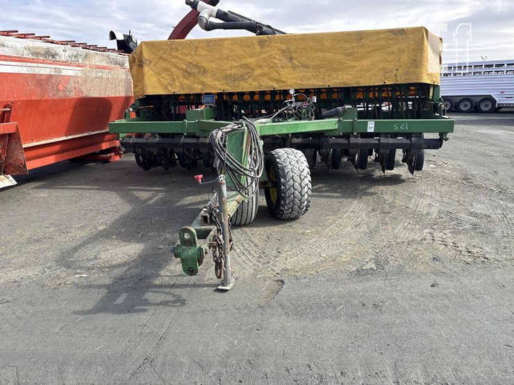 john-deere-1560-image-2