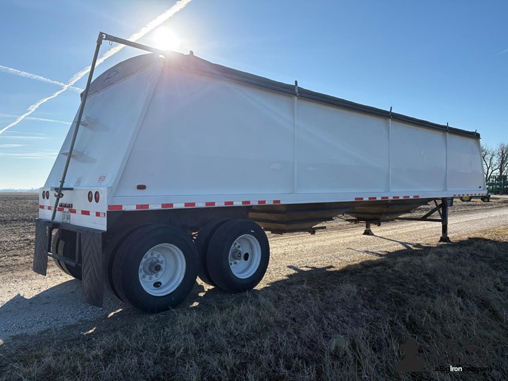 1983-great-dane-trailer-image-5