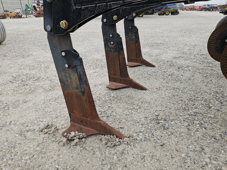 2010-great-plains-1300-image-5