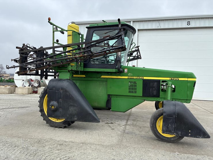 2000-john-deere-6700-image-2