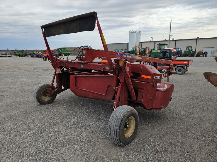 2014-new-holland-h7550-image-6