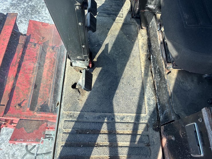 1994-case-ih-1666-image-75