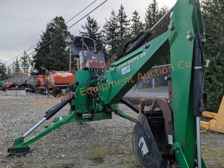 john-deere-8b-image-6