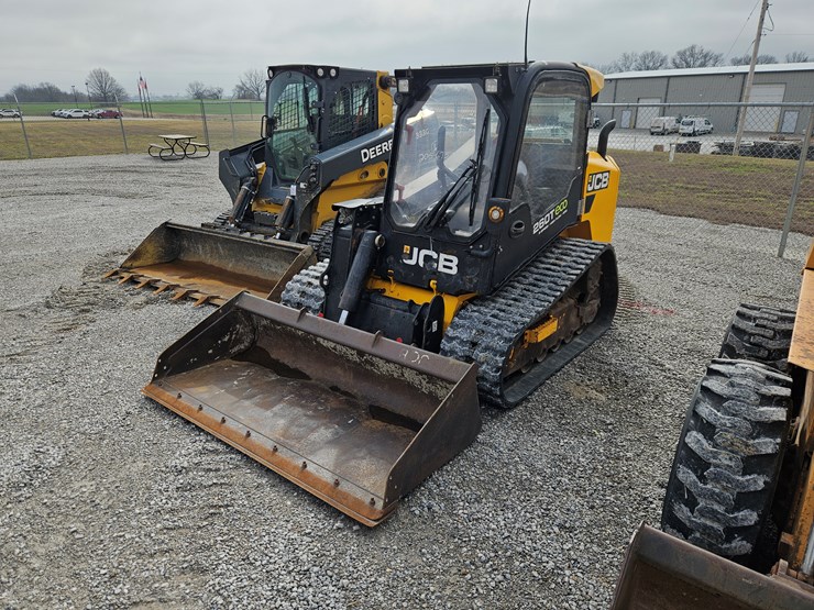 2017-jcb-260t-image-23